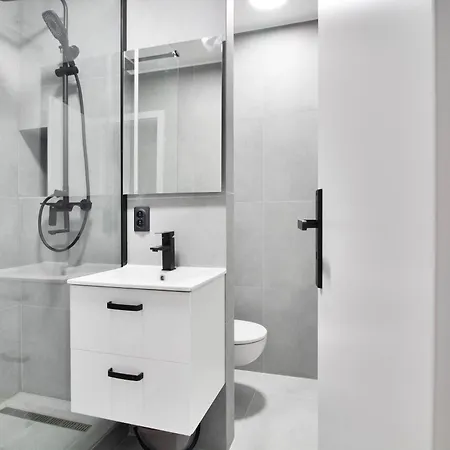 Apartment Moskovska With Public Parking Banska Bystrica